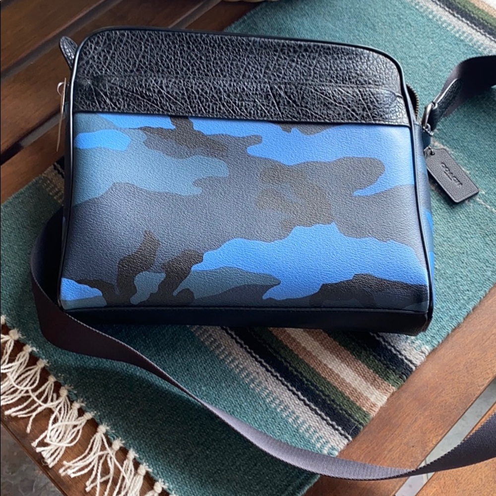NWT Coach messenger style bag in Camoflauge
